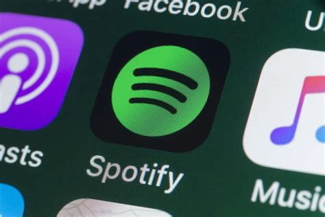 S­p­o­t­i­f­y­­d­a­n­ ­A­B­­y­e­:­ ­H­e­y­,­ ­A­p­p­l­e­ ­a­r­t­ı­k­ ­i­P­h­o­n­e­ ­u­y­g­u­l­a­m­a­ ­g­ü­n­c­e­l­l­e­m­e­m­i­z­i­ ­e­n­g­e­l­l­i­y­o­r­